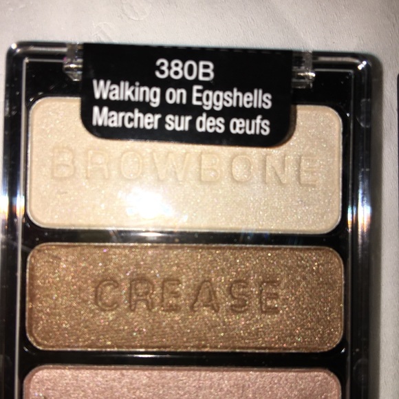 2 Wet n Wild Color icon trio Eyeshadow 331 380 NEW - Picture 3 of 6